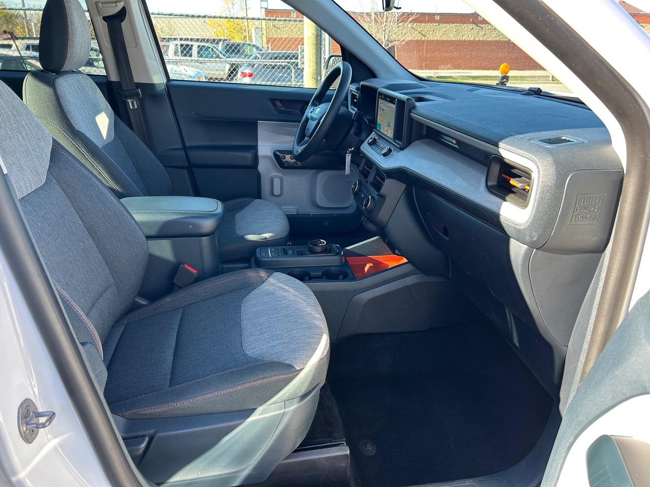 2023 Ford Maverick XLT Photo