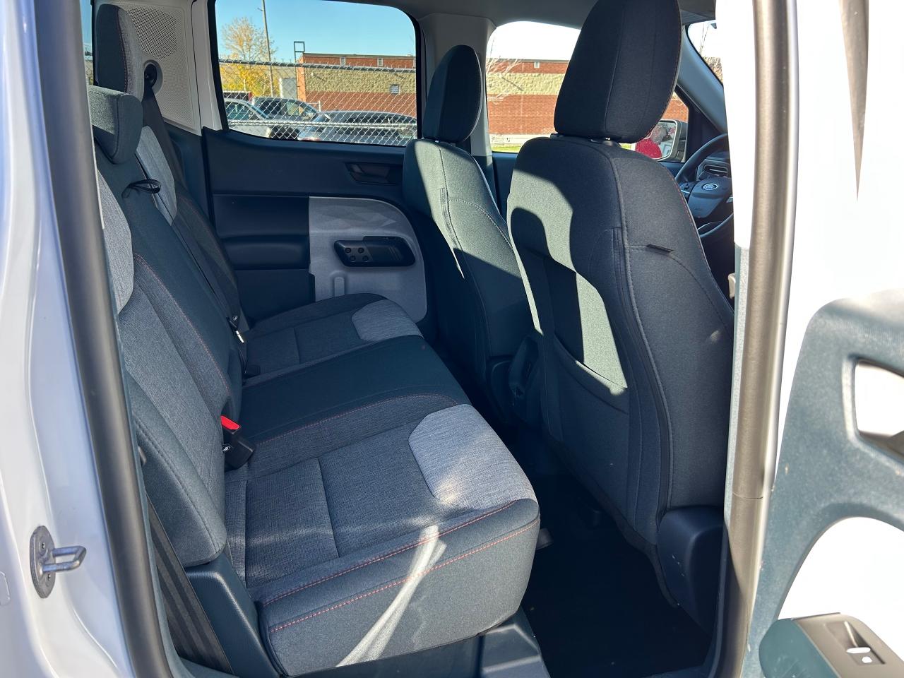 2023 Ford Maverick XLT Photo