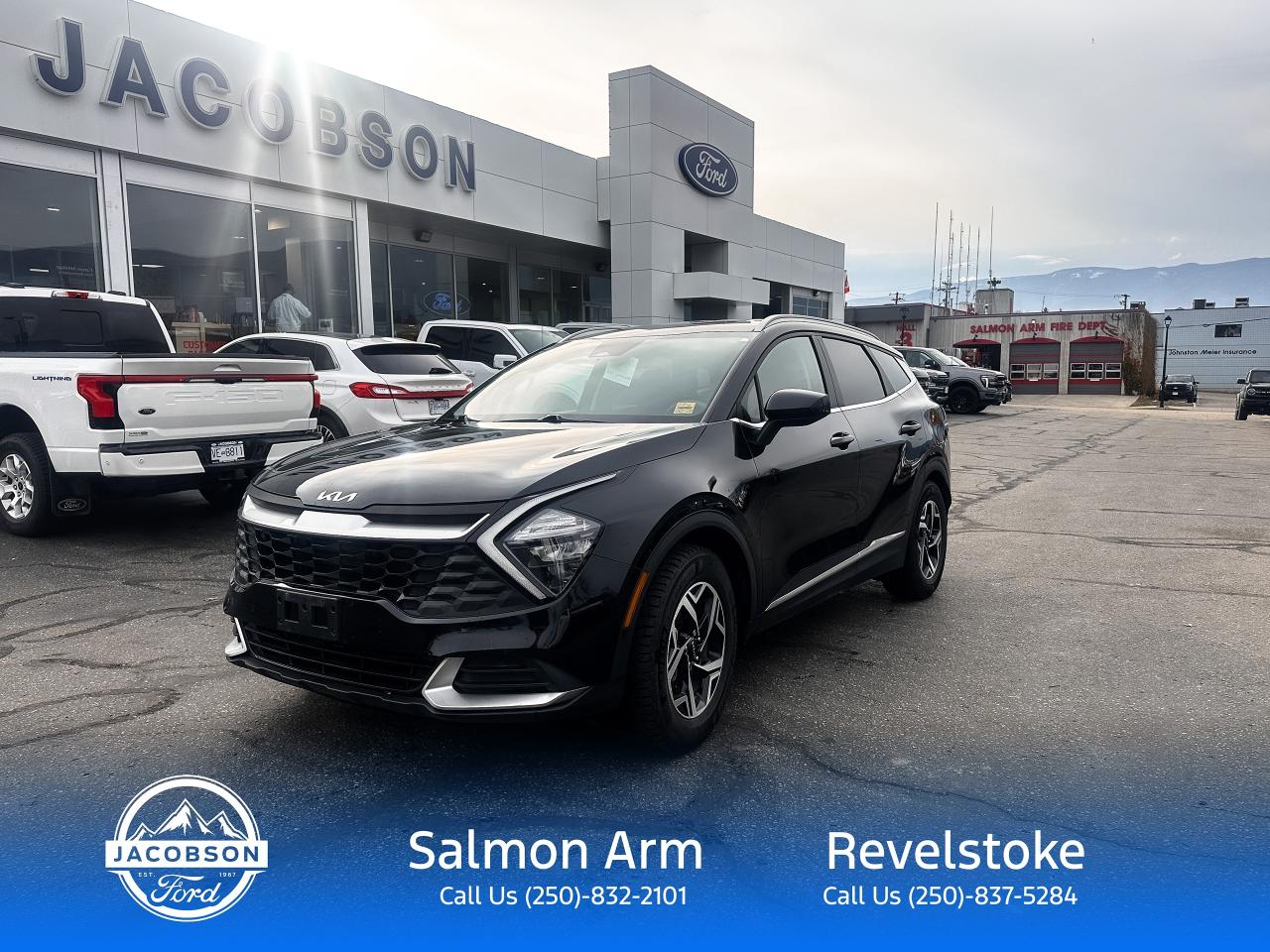 Used 2023 Kia Sportage LX for sale in Salmon Arm, BC