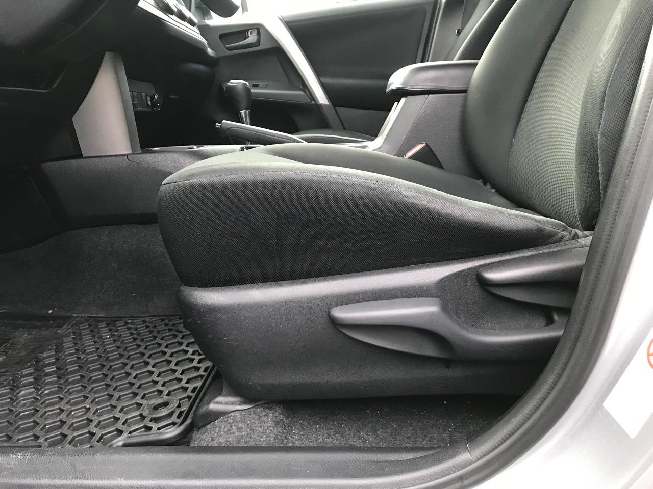 2016 Toyota RAV4  AWD  Photo