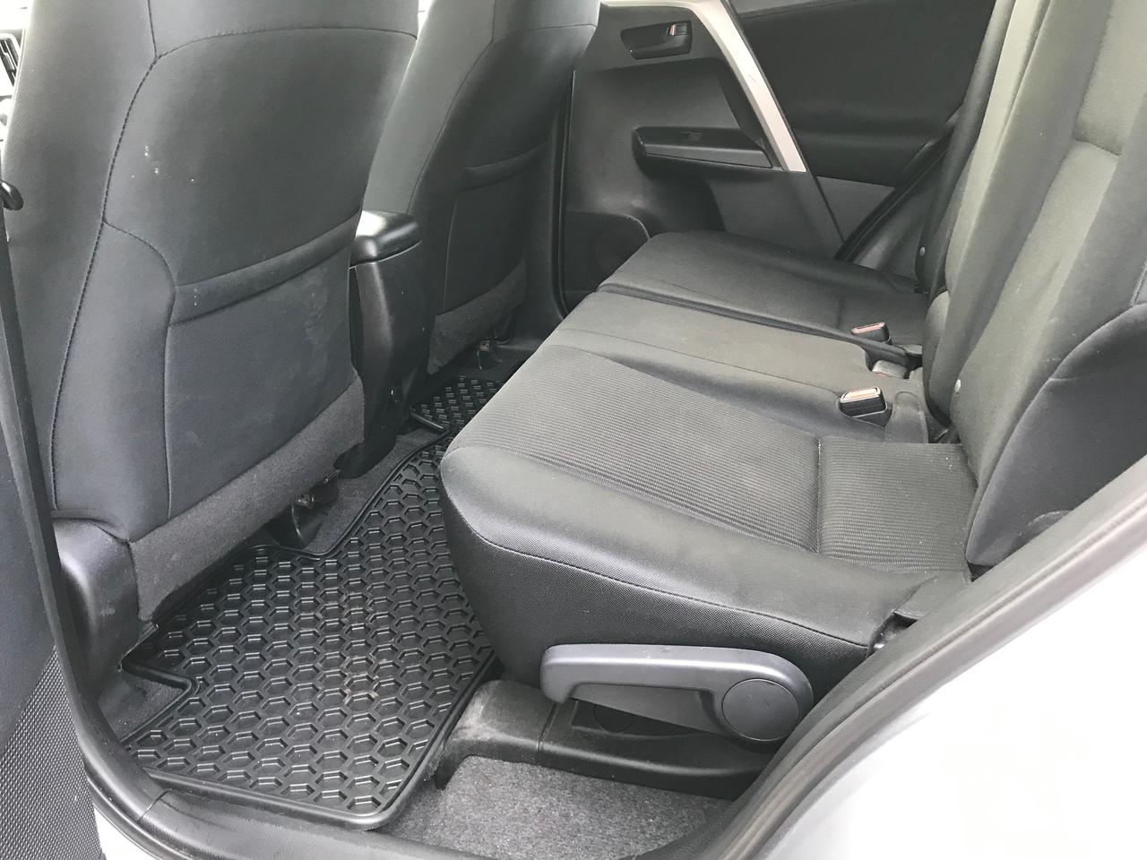 2016 Toyota RAV4  AWD  Photo