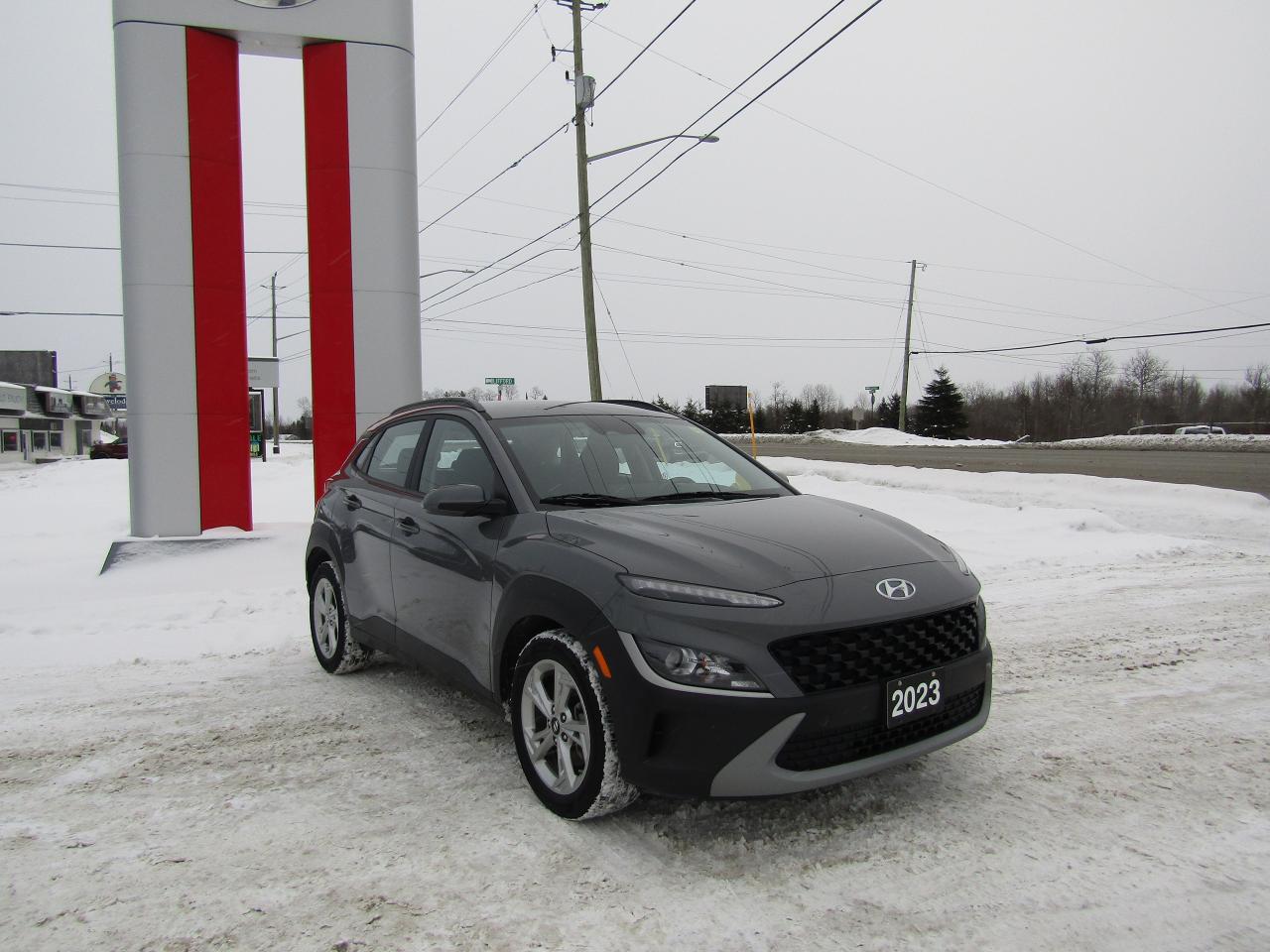 2023 Hyundai KONA Preferred Photo2