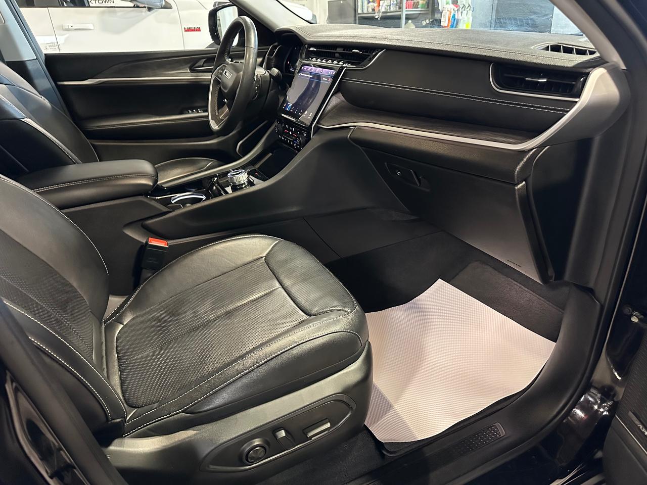 2023 Jeep Grand Cherokee LIMITED | REAR DVD | PANO SUNROOF | BLIND SPOT M - Photo #6