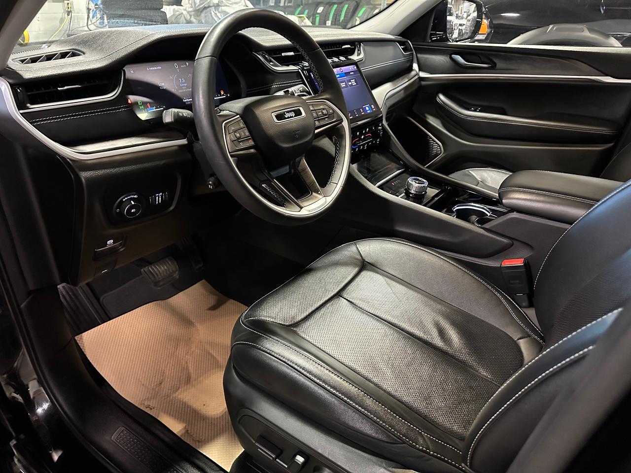 2023 Jeep Grand Cherokee LIMITED | REAR DVD | PANO SUNROOF | BLIND SPOT M - Photo #25