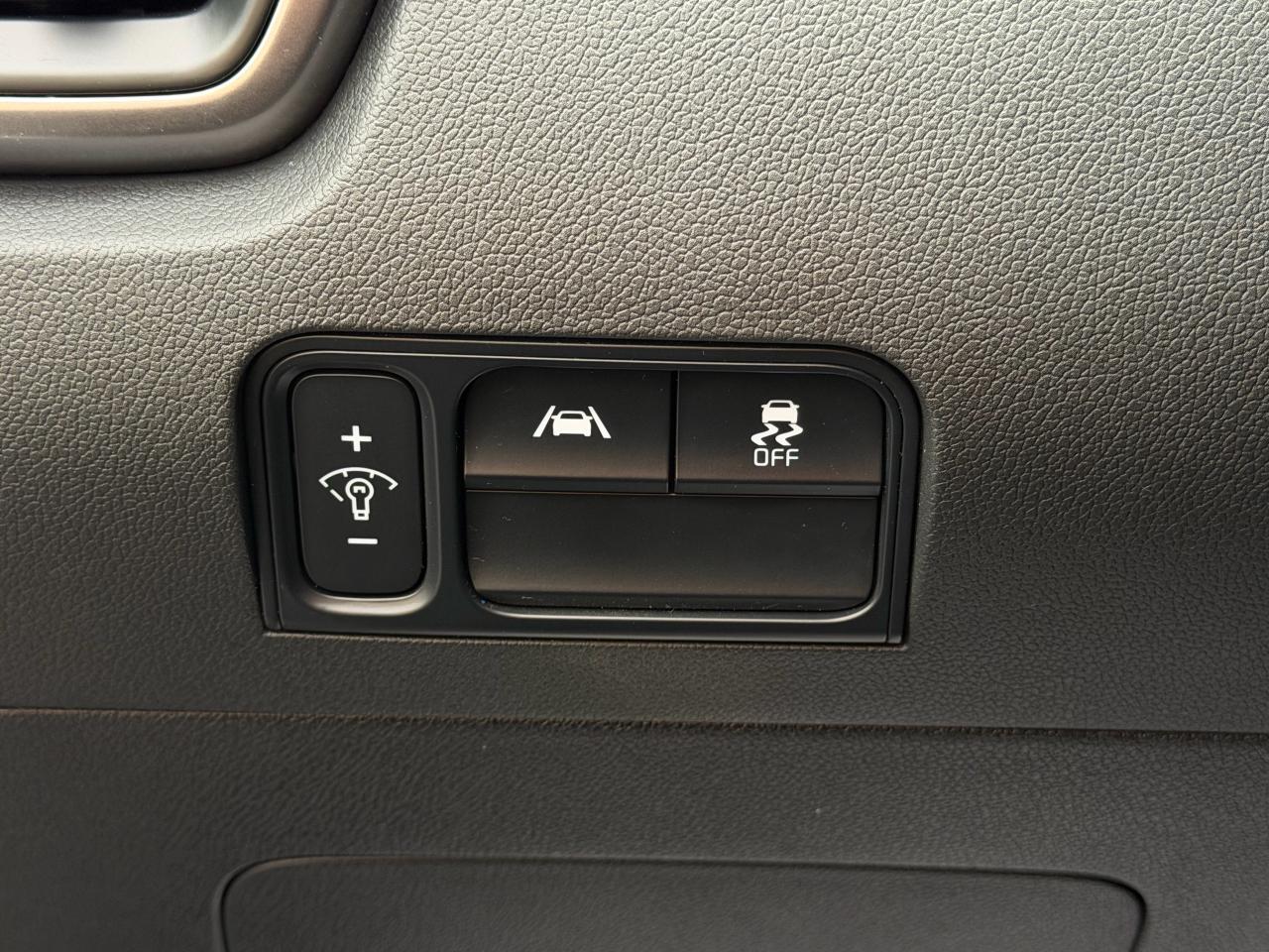 2022 Kia Sorento LX+ 7PASS|AWD|HEATED SEATS - Photo #16