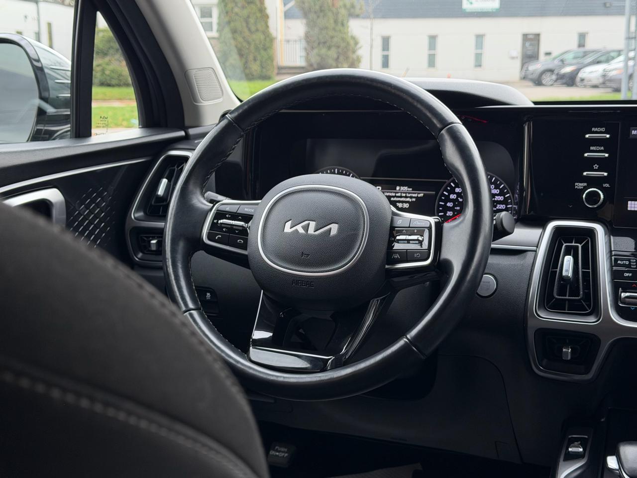 2022 Kia Sorento LX+ 7PASS|AWD|HEATED SEATS - Photo #8