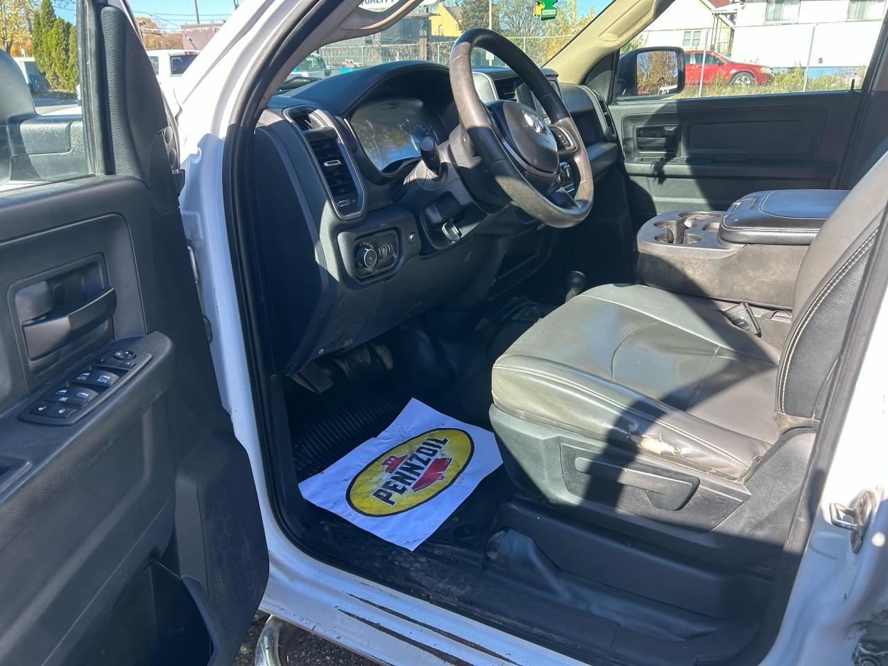 2019 RAM 2500 Tradesman - Photo #3