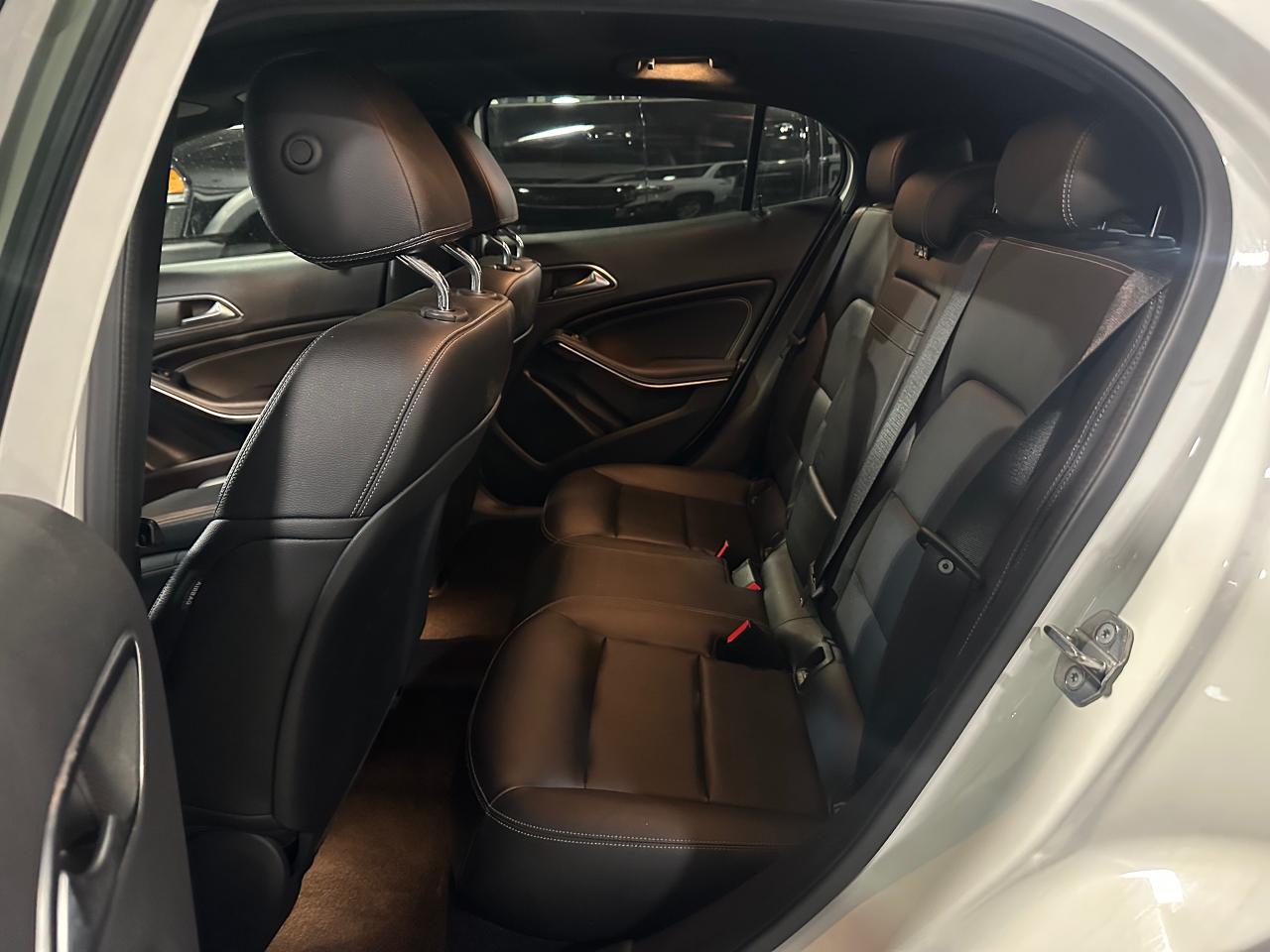 2019 Mercedes-Benz GLA GLA 250 4MATIC AMG PKG | NIGHT PKG | PANO SUNROOF - Photo #19