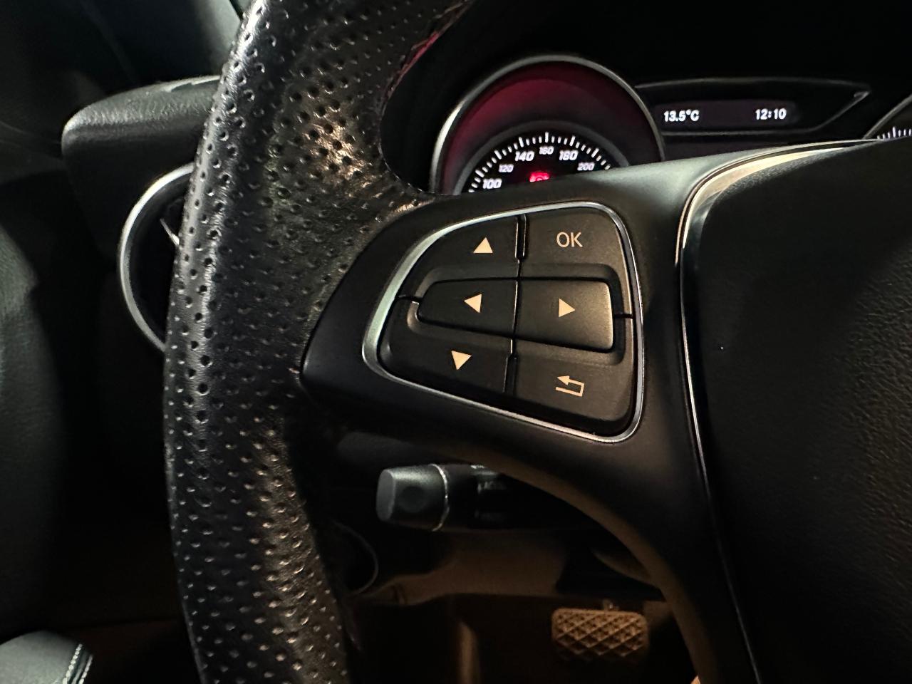 2019 Mercedes-Benz GLA GLA 250 4MATIC AMG PKG | NIGHT PKG | PANO SUNROOF - Photo #27