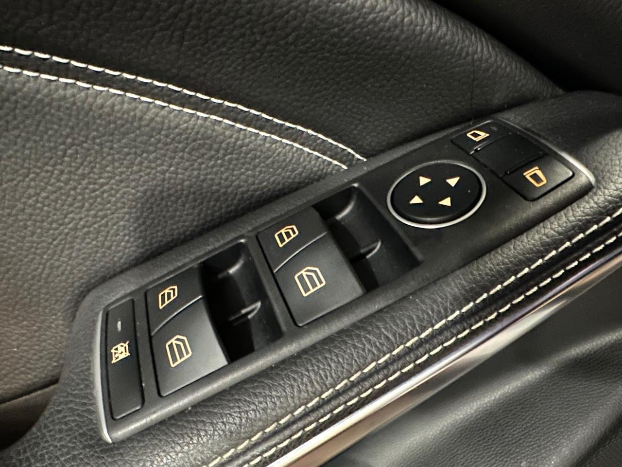 2019 Mercedes-Benz GLA GLA 250 4MATIC AMG PKG | NIGHT PKG | PANO SUNROOF - Photo #24