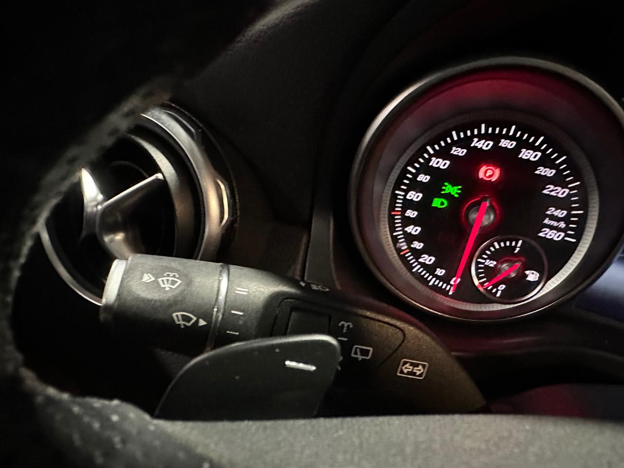 2019 Mercedes-Benz GLA GLA 250 4MATIC AMG PKG | NIGHT PKG | PANO SUNROOF - Photo #28