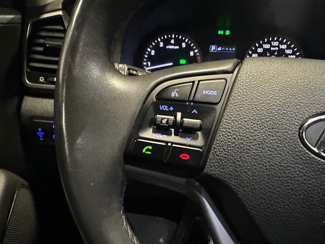 2017 Hyundai Tucson AWD 4dr 2.0L 4CYL LUXURY PKG | PANO SUNROOF - Photo #27