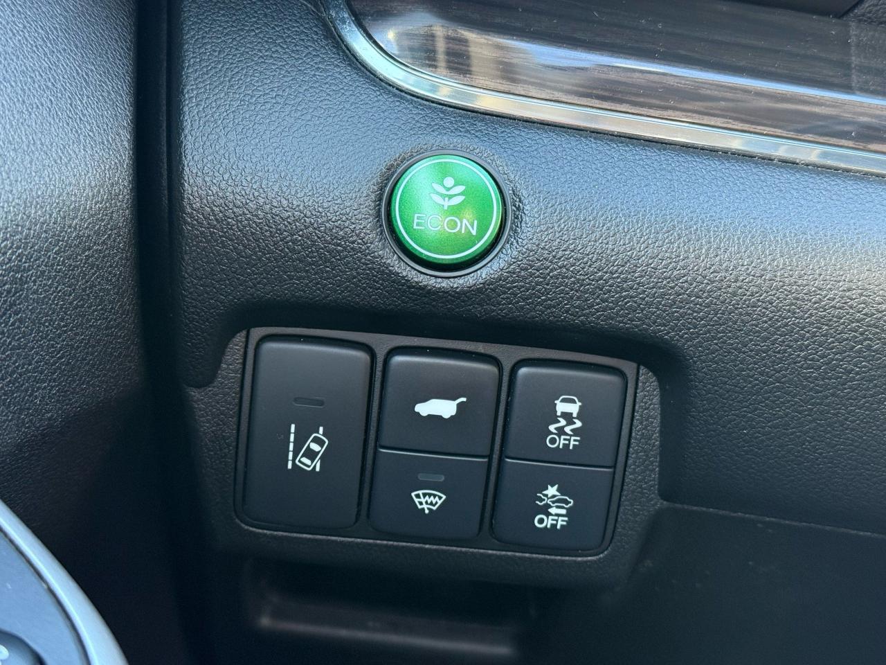 2015 Honda CR-V Touring - Photo #21