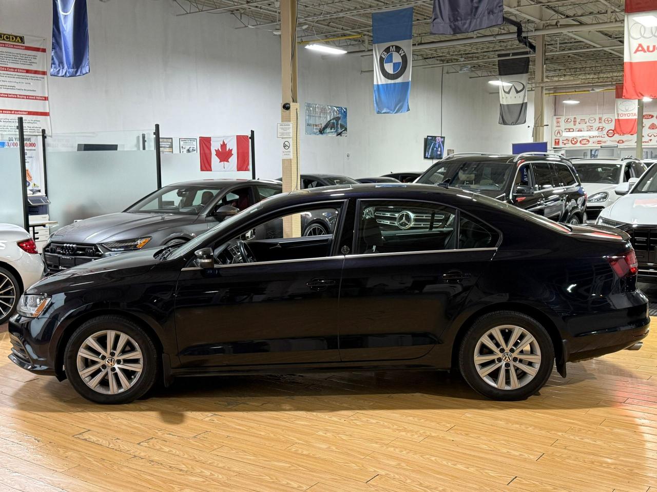2017 Volkswagen Jetta Wolfsburg Edition - NOACCIDENTS|CARPLAY|SUNROOF - Photo #2