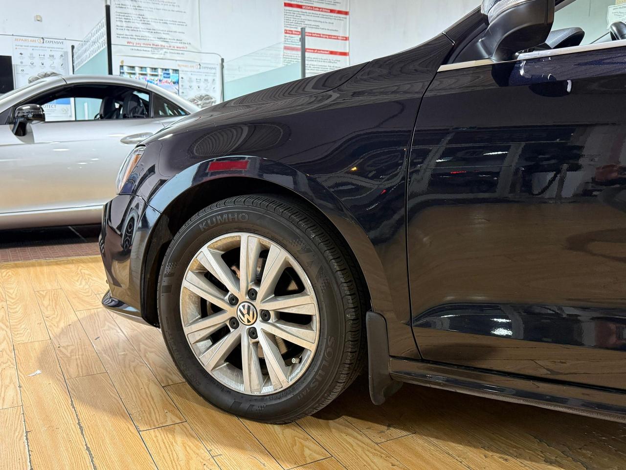 2017 Volkswagen Jetta Wolfsburg Edition - NOACCIDENTS|CARPLAY|SUNROOF - Photo #5