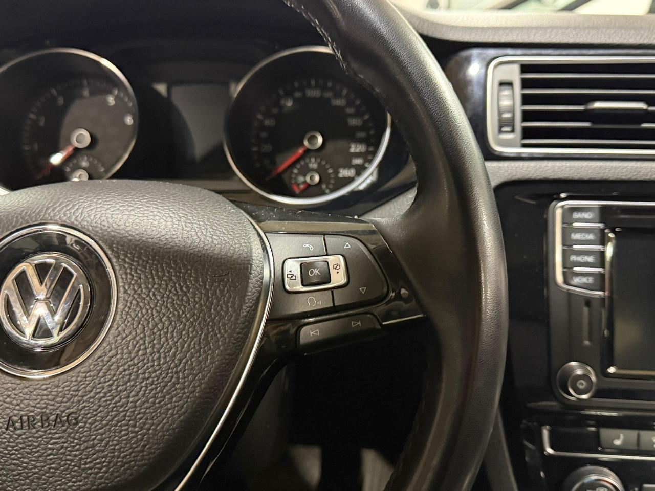 2017 Volkswagen Jetta Wolfsburg Edition - NOACCIDENTS|CARPLAY|SUNROOF - Photo #10