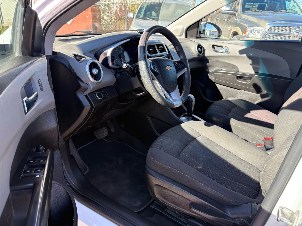 2018 Chevrolet Sonic LT - Photo #7