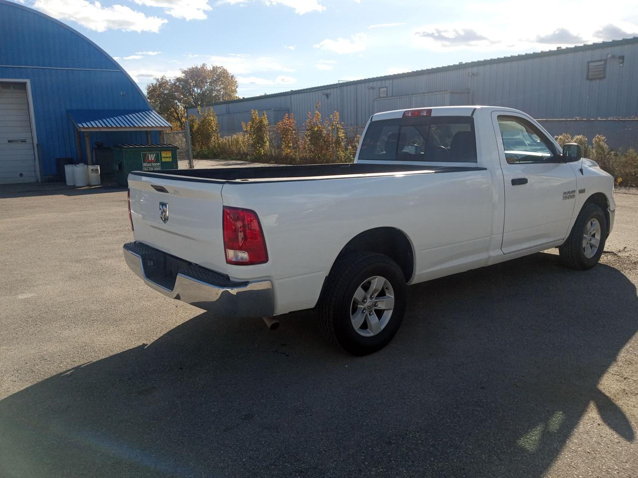 2019 RAM 1500 Classic ST - Photo #5