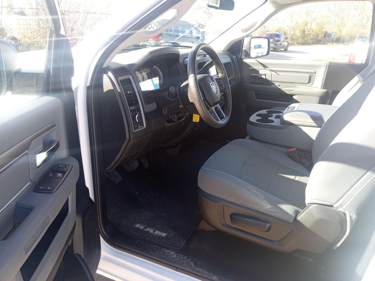 2019 RAM 1500 Classic ST - Photo #9