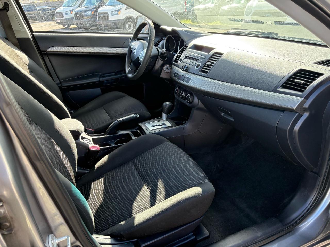 2013 Mitsubishi Lancer SE - Photo #10