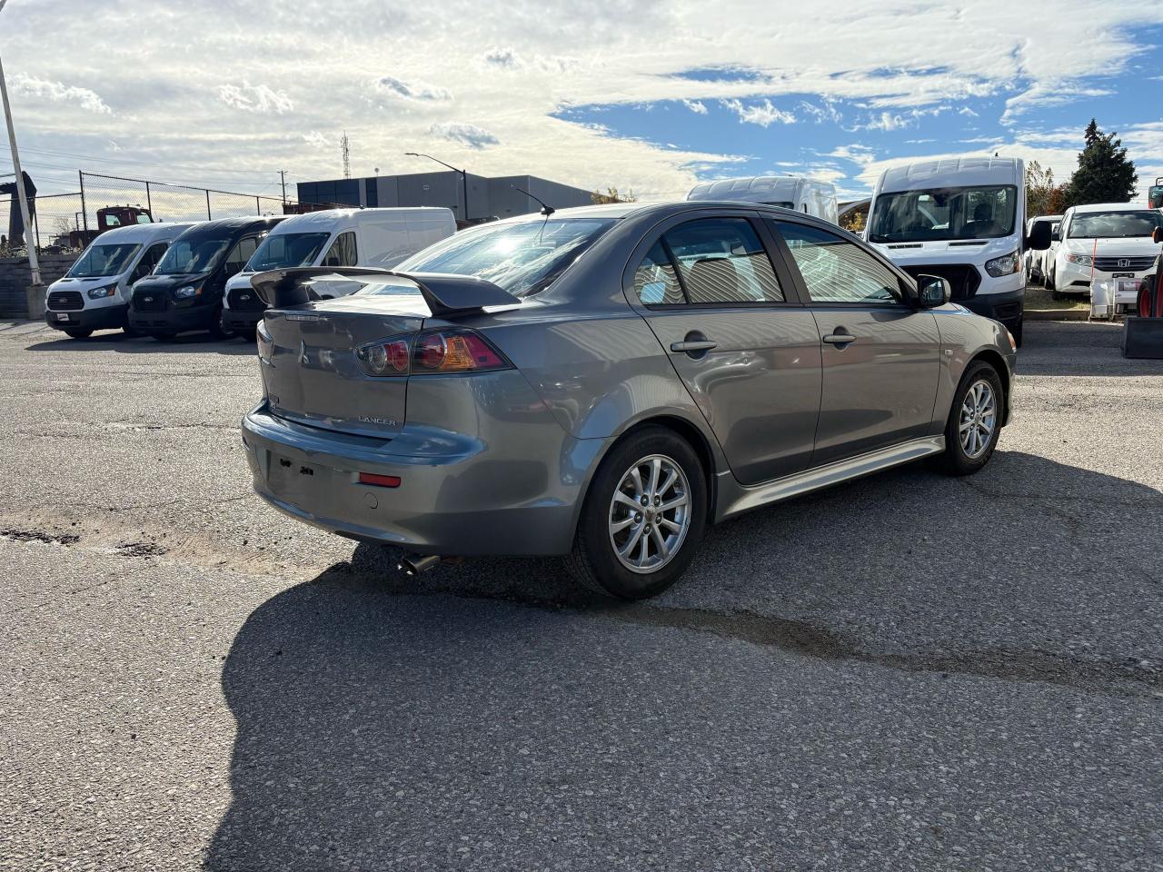 2013 Mitsubishi Lancer SE - Photo #4