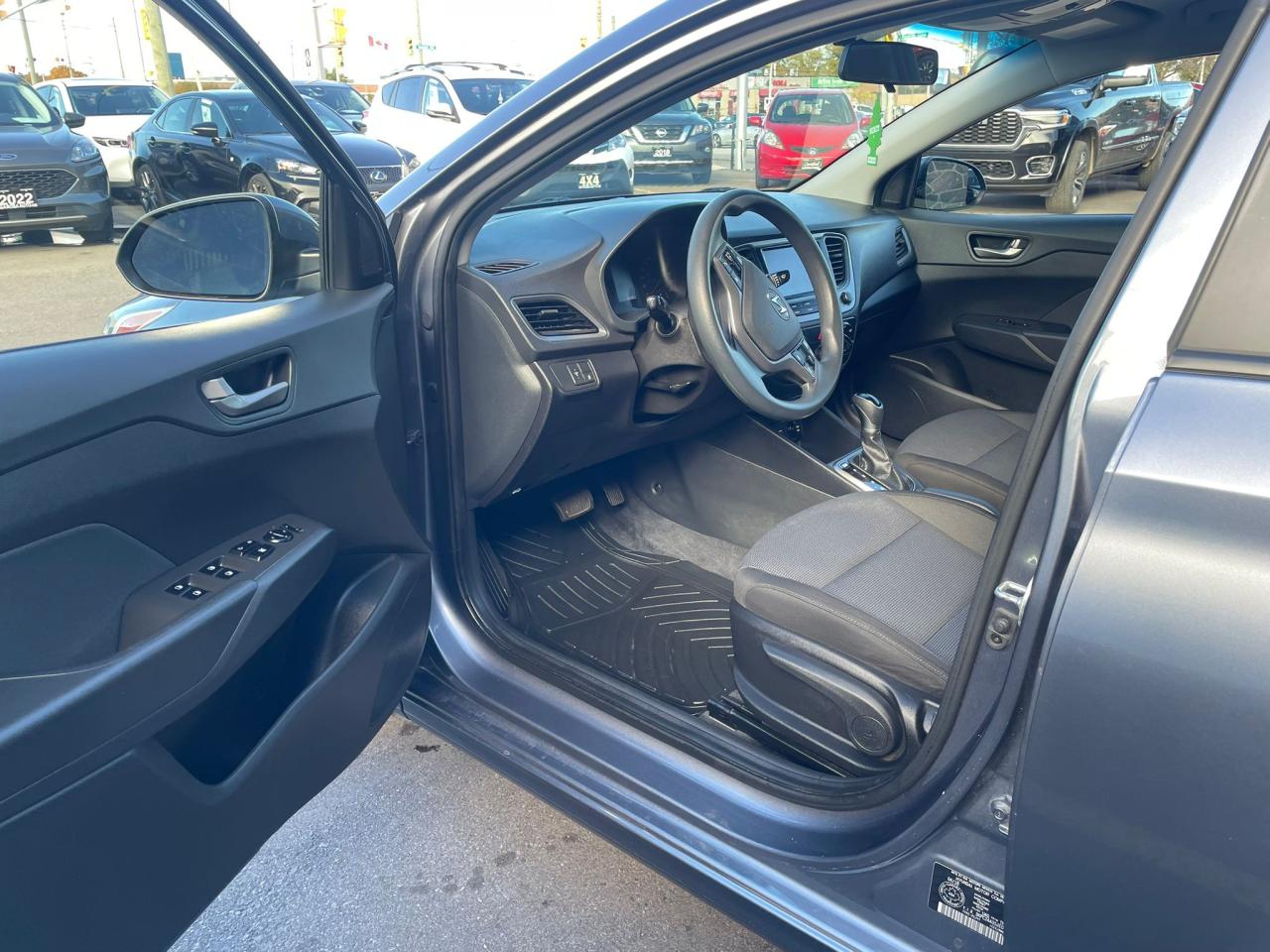 2018 Hyundai Accent AUTO GL NO ACCIDENT SAFETY CERTIFED CAMERA B-TOOTH - Photo #16