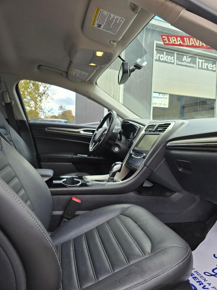 2015 Ford Fusion 4dr Sdn SE FWD - Photo #7