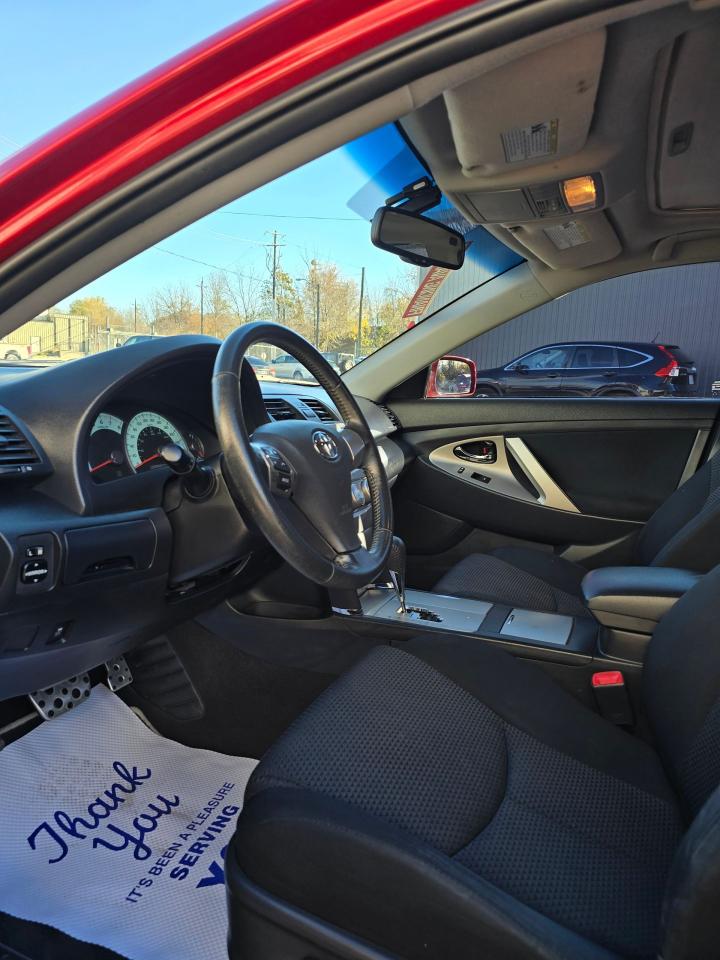 2010 Toyota Camry SE - Photo #13