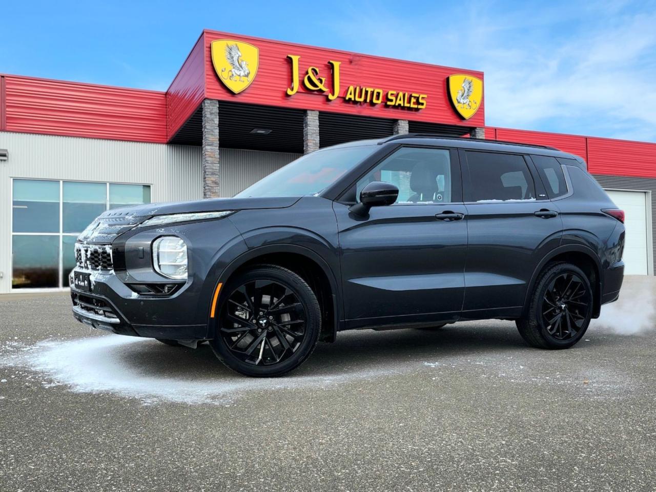 Used 2024 Mitsubishi Outlander SEL for sale in Brandon, MB