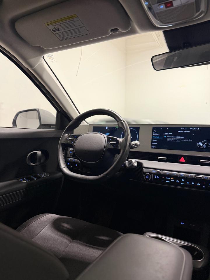 2023 Hyundai IONIQ 5 Preferred RWD Long Range Photo