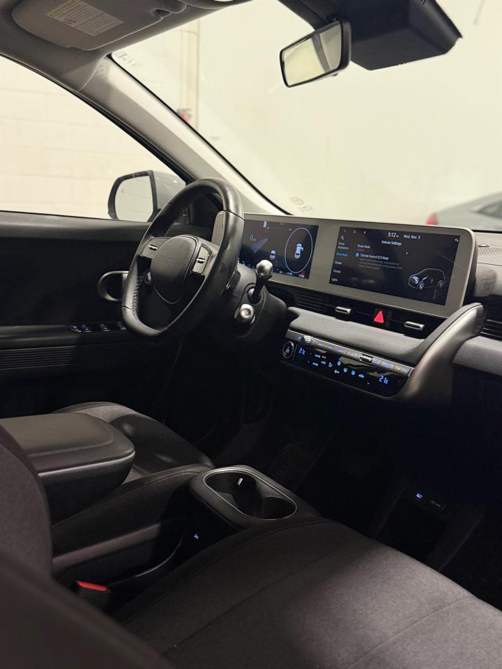 2023 Hyundai IONIQ 5 Preferred RWD Long Range Photo