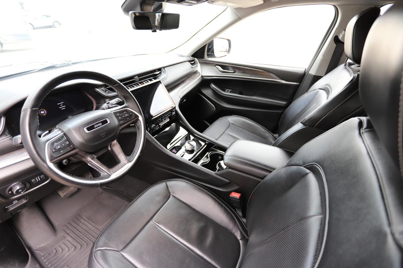 2022 Jeep Grand Cherokee LIMITED 4X4 Photo1