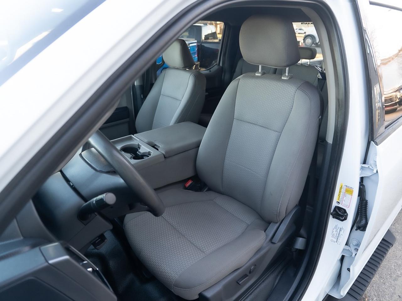 2022 Ford SUPER DUTY F-250 SRW XLT Photo40