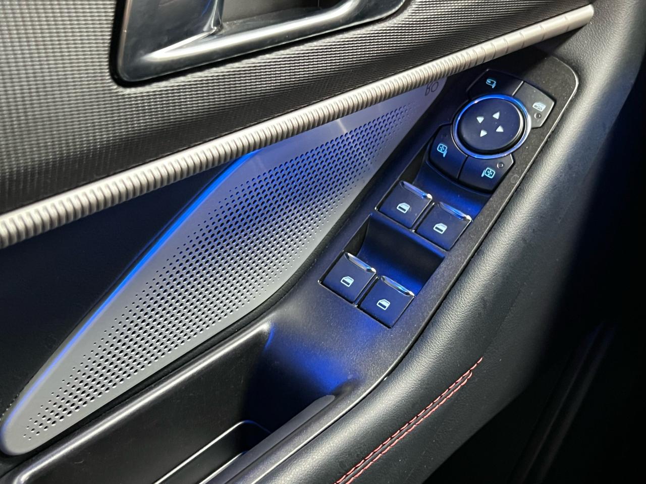 2025 Ford Explorer ST 4WD w/Blue Cruise Photo