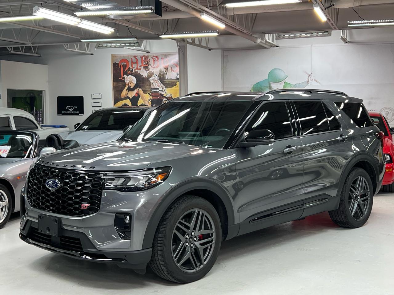 2025 Ford Explorer ST 4WD w/Blue Cruise Photo