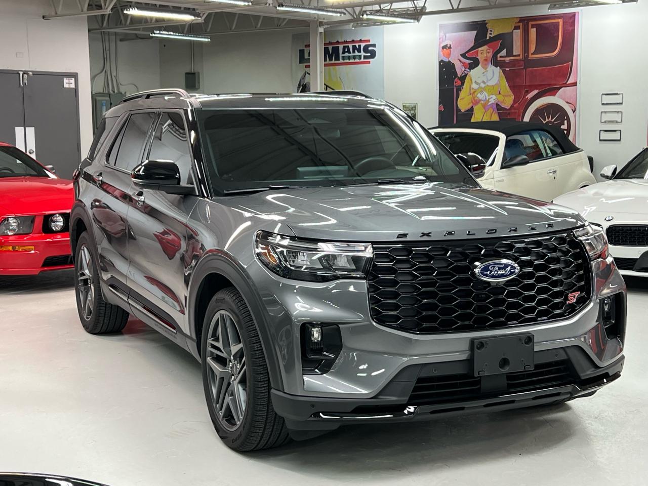 2025 Ford Explorer ST 4WD w/Blue Cruise Photo0