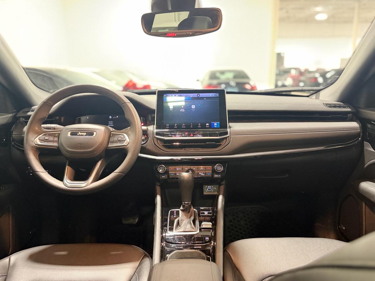 2023 Jeep Compass Altitude 4x4 Photo