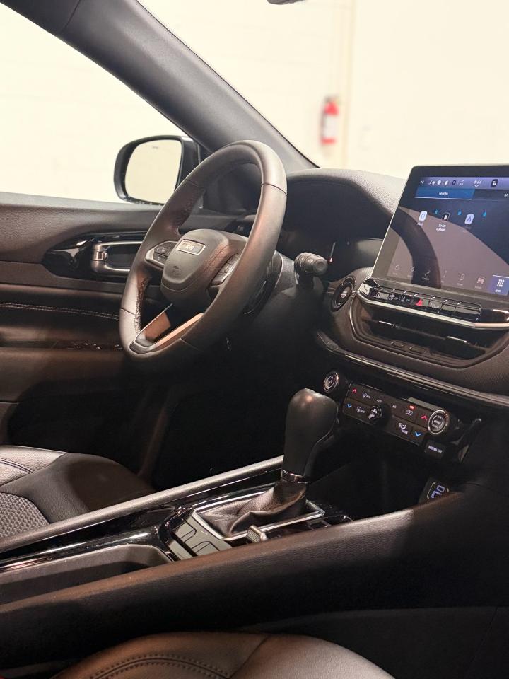 2023 Jeep Compass Altitude 4x4 Photo