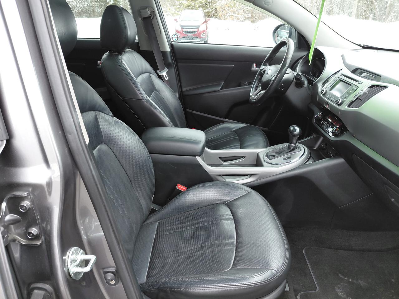 2015 Kia Sportage EX Photo2