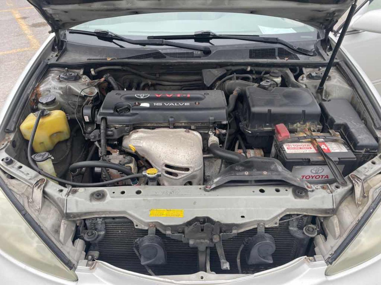 2002 Toyota Camry LE - Photo #7