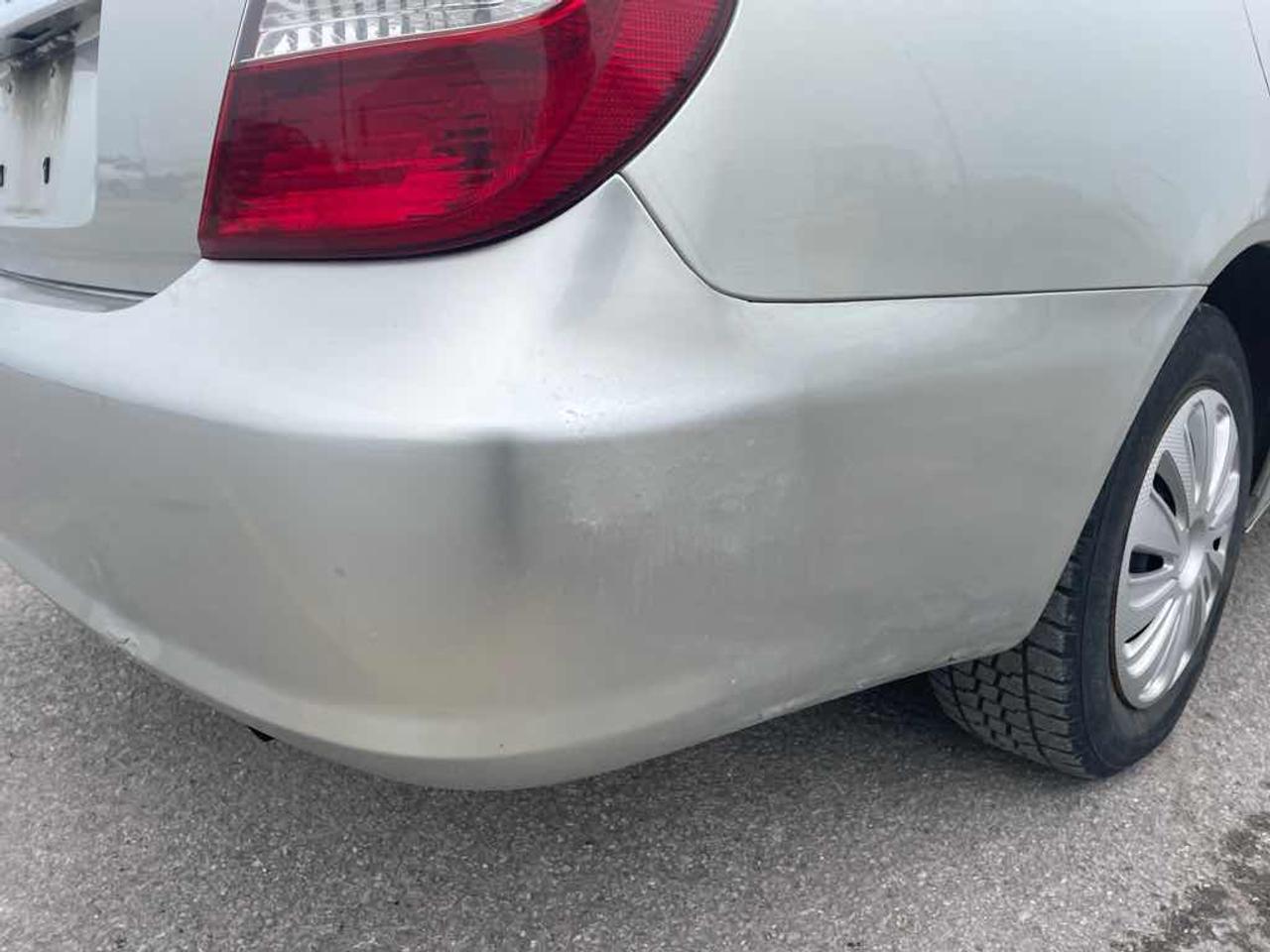 2002 Toyota Camry LE Photo