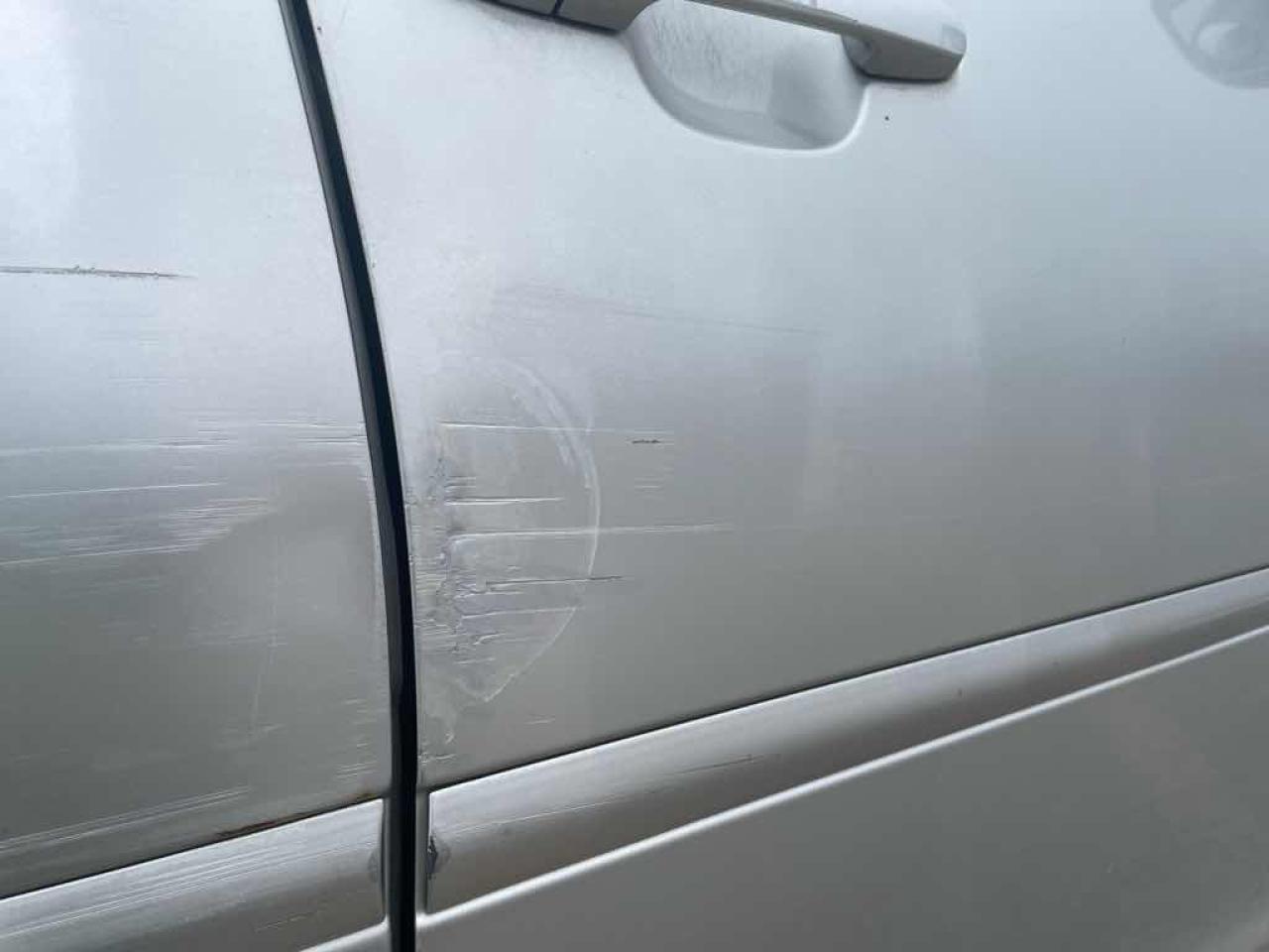 2002 Toyota Camry LE - Photo #27