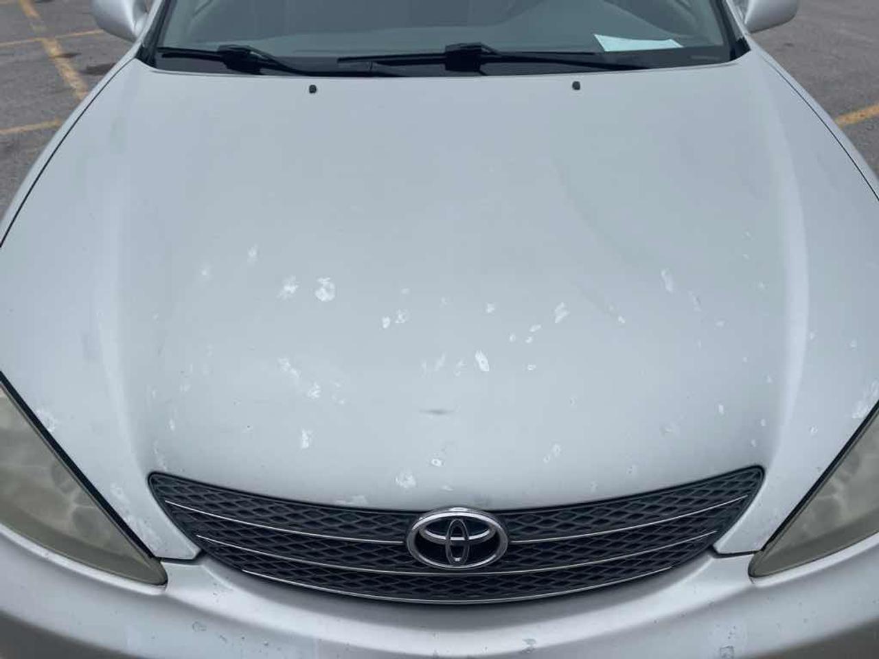 2002 Toyota Camry LE Photo