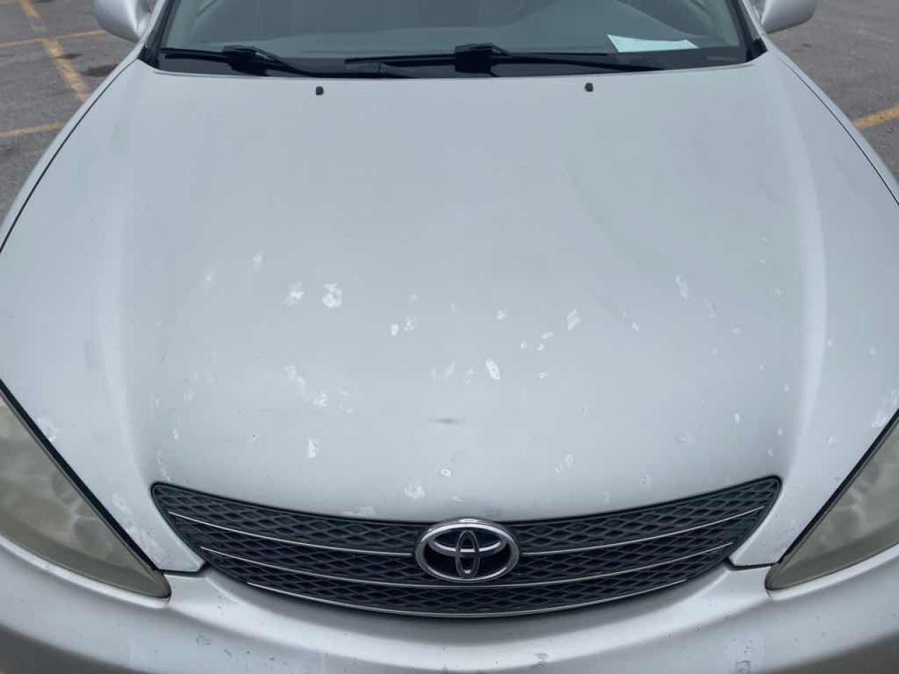 2002 Toyota Camry LE Photo