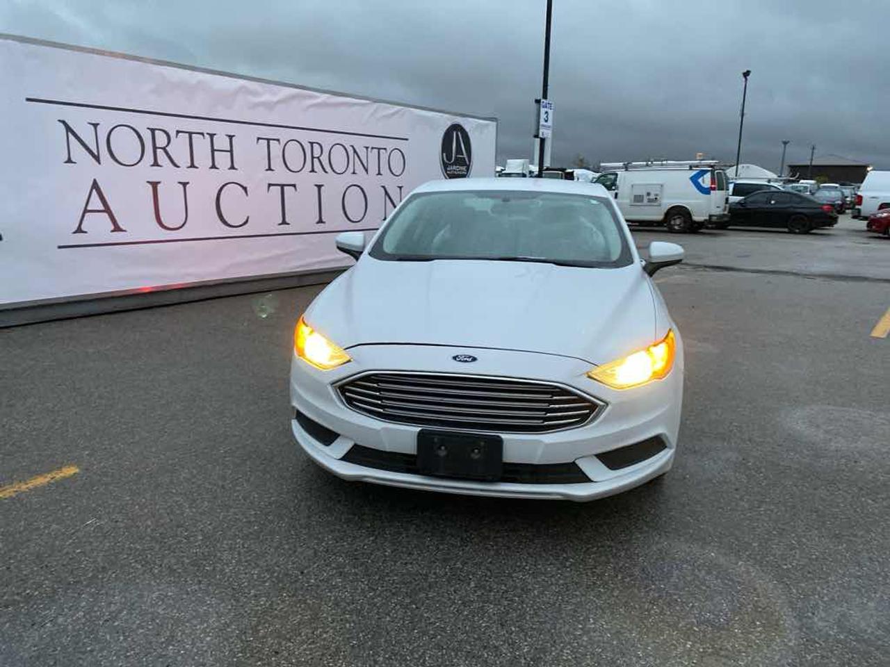 2017 Ford Fusion S Hybrid Photo1