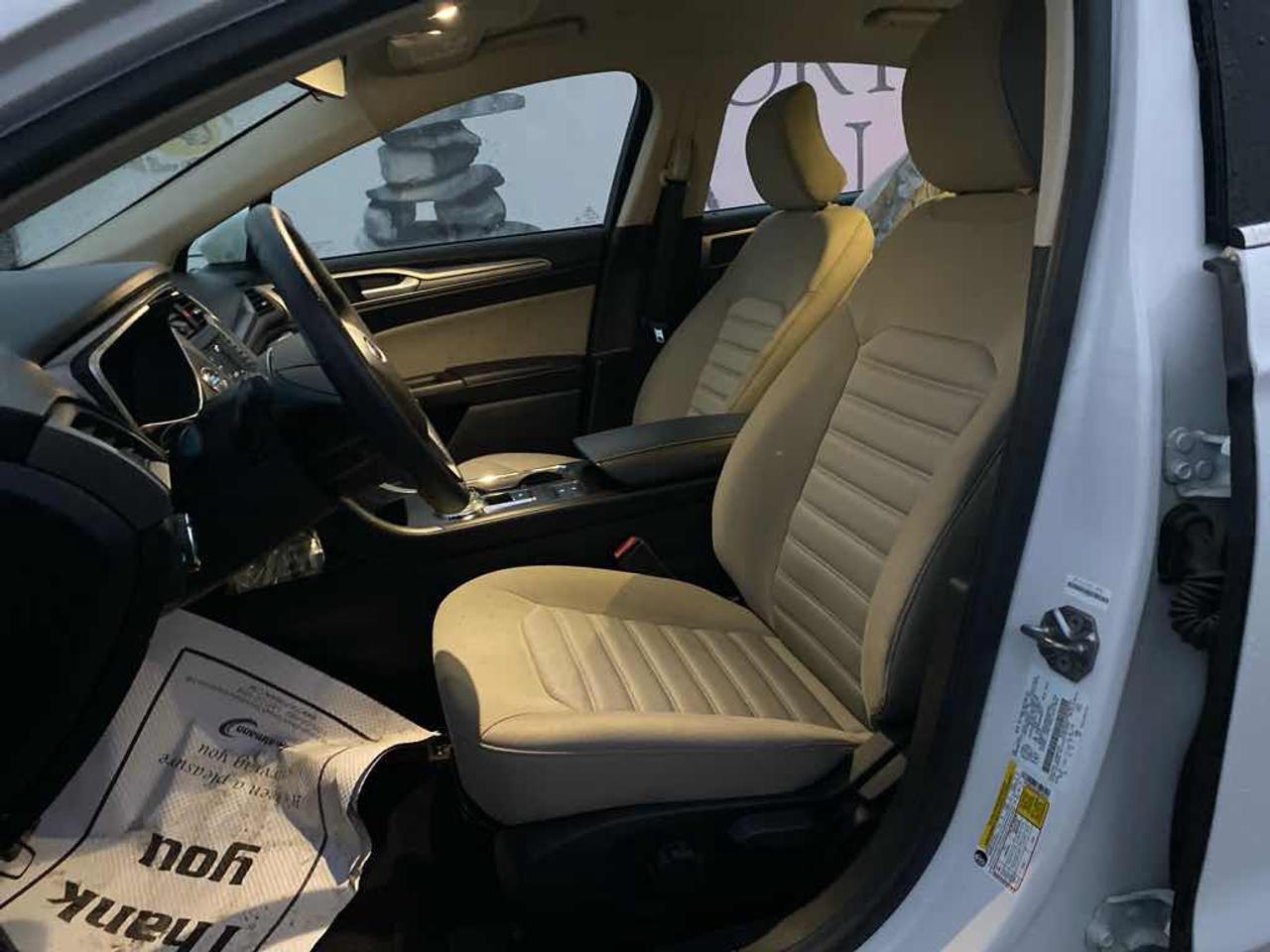 2017 Ford Fusion S Hybrid Photo