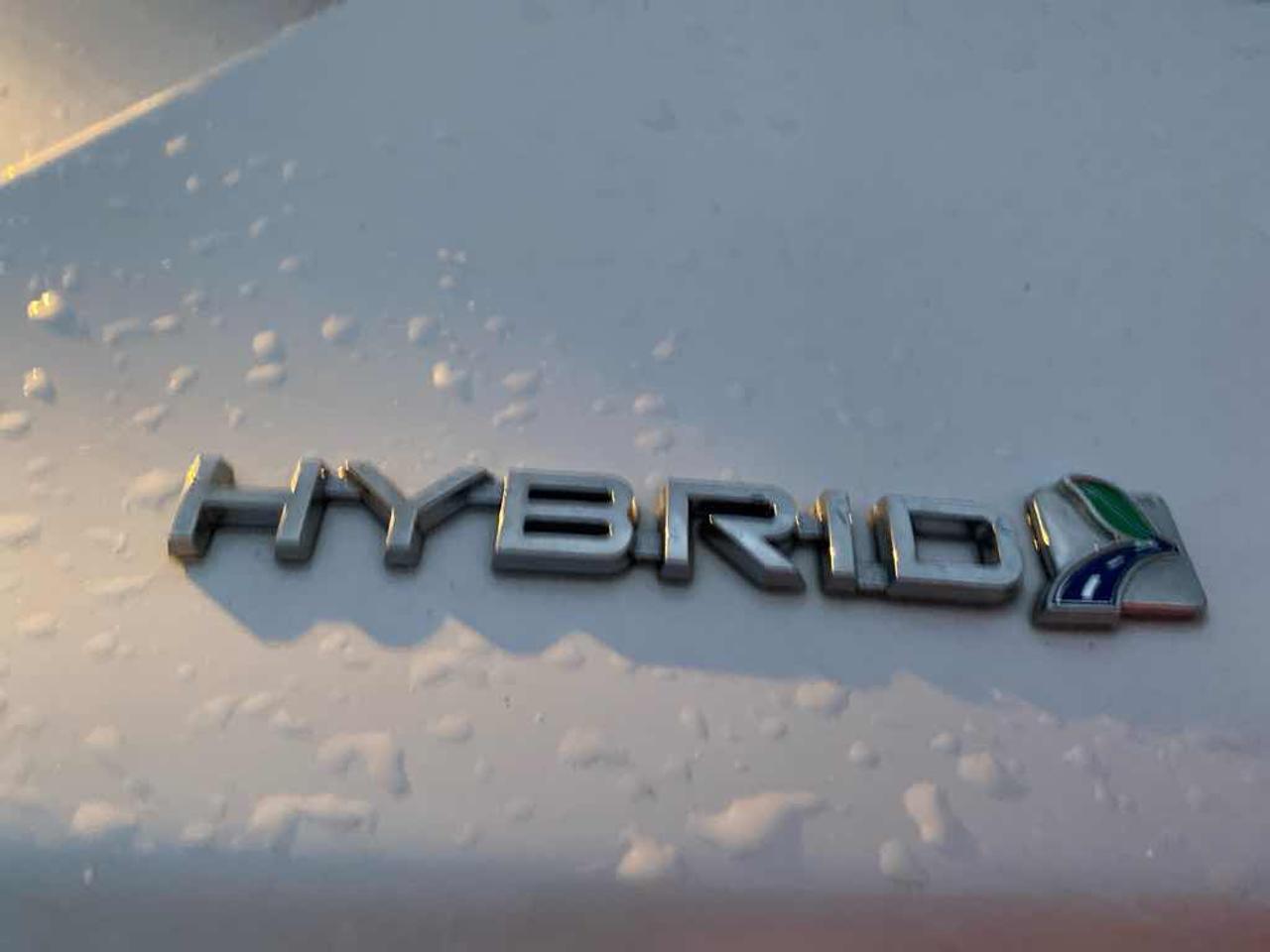 2017 Ford Fusion S Hybrid Photo