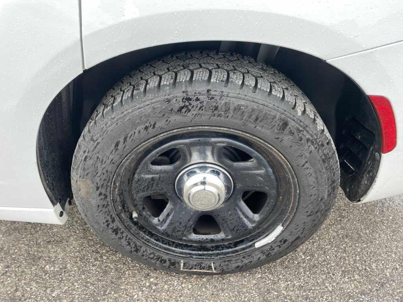 2019 Dodge Charger Police - Photo #19