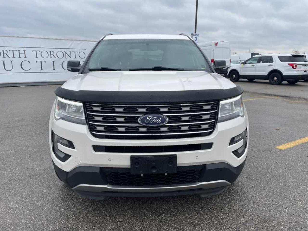 2017 Ford Explorer XLT Photo