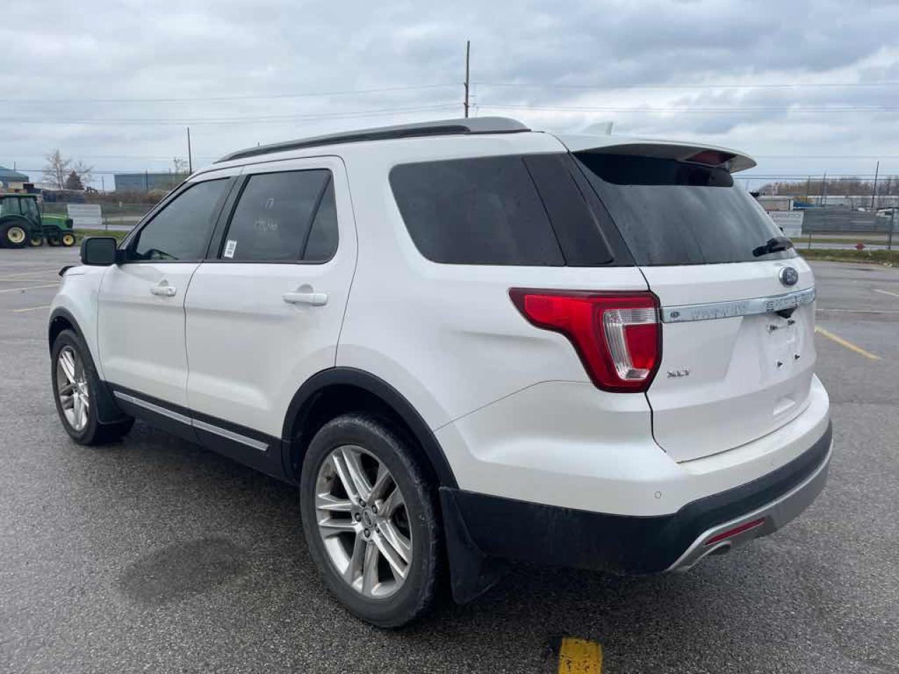 2017 Ford Explorer XLT Photo